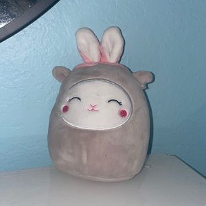 Sophie Easter squish